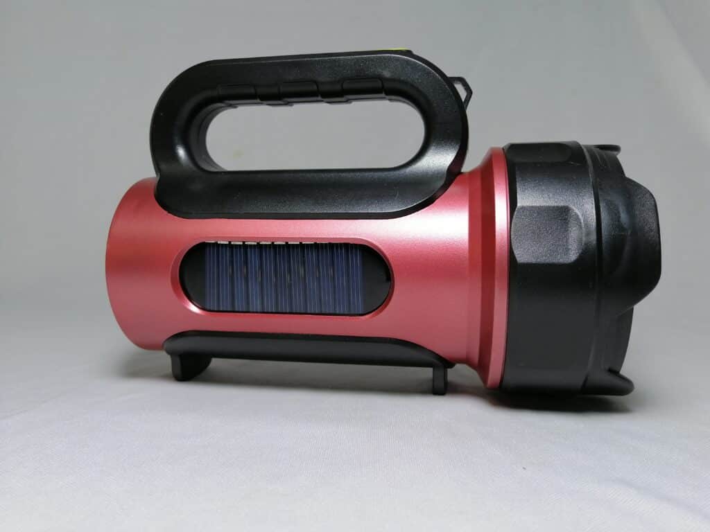 High Intensity Searchlight With Solar Charging
